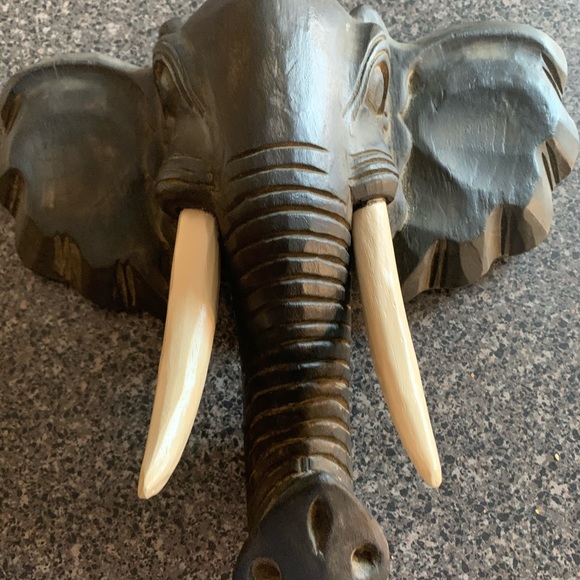 Selling 4 wall decor - Picture 2 of 2